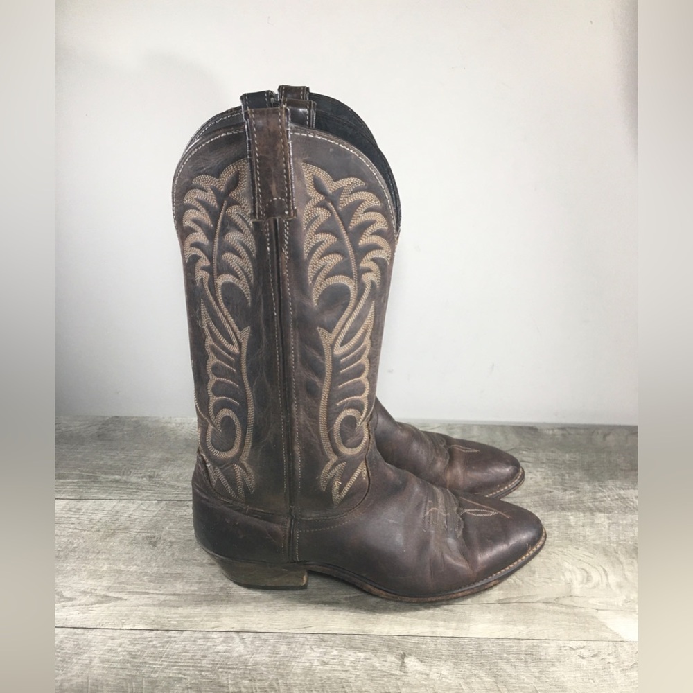Vintage Code West Brown Distressed Leather Cowboy Western Men’s Boots Size 9 EE